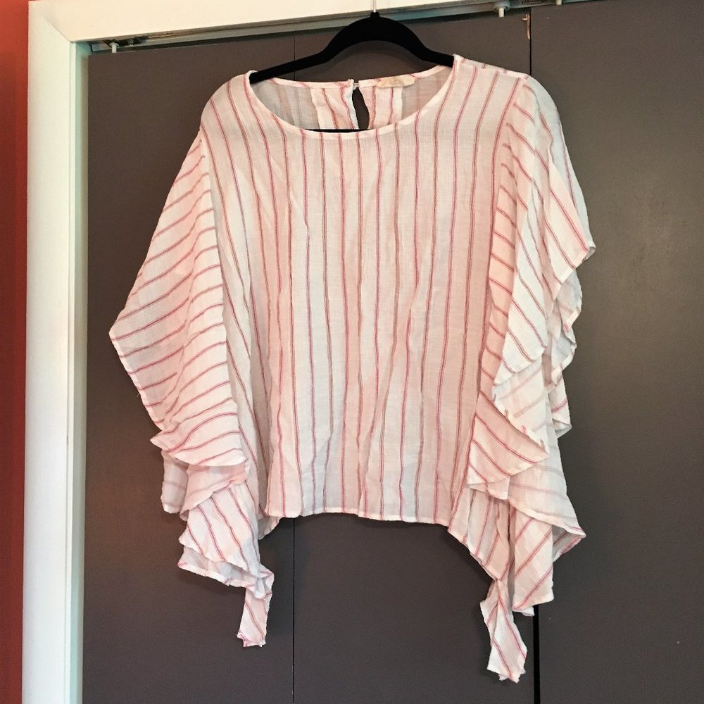 Melloday Ruffle Sleeve Top